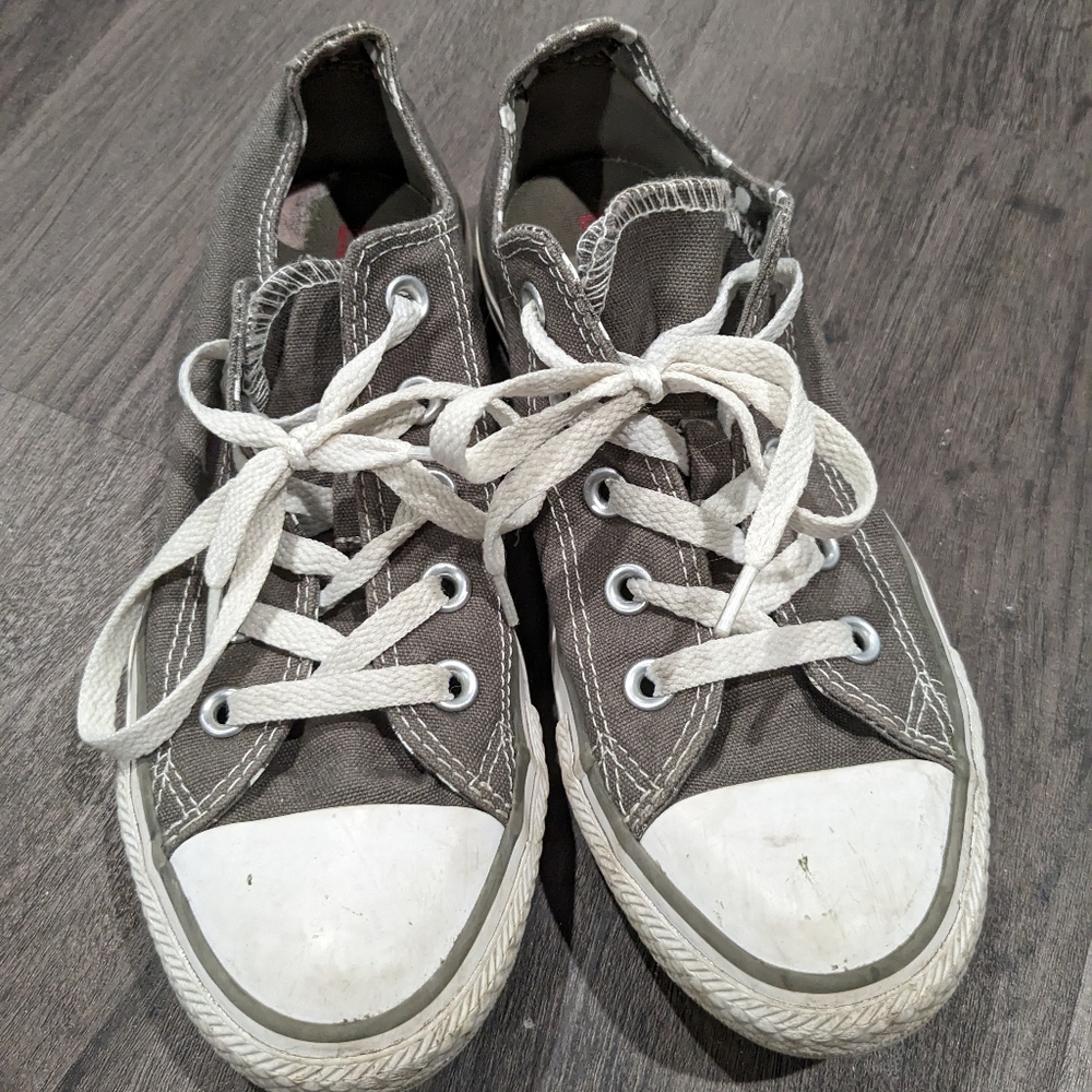 Converse CTAS low top gray women's 6